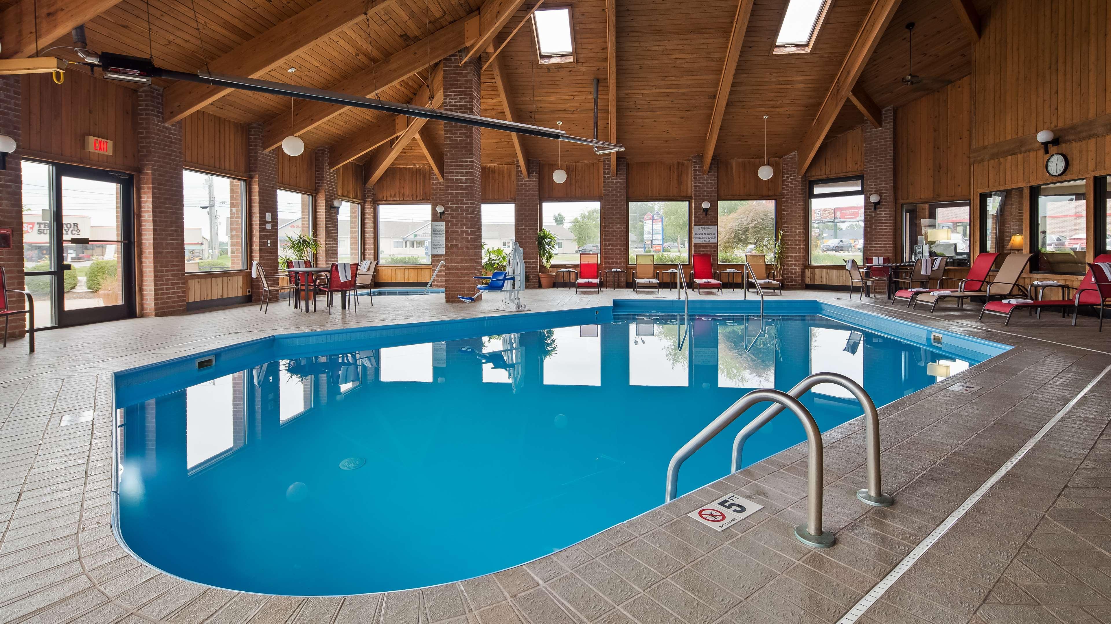 Best Western Norwalk Exterior photo