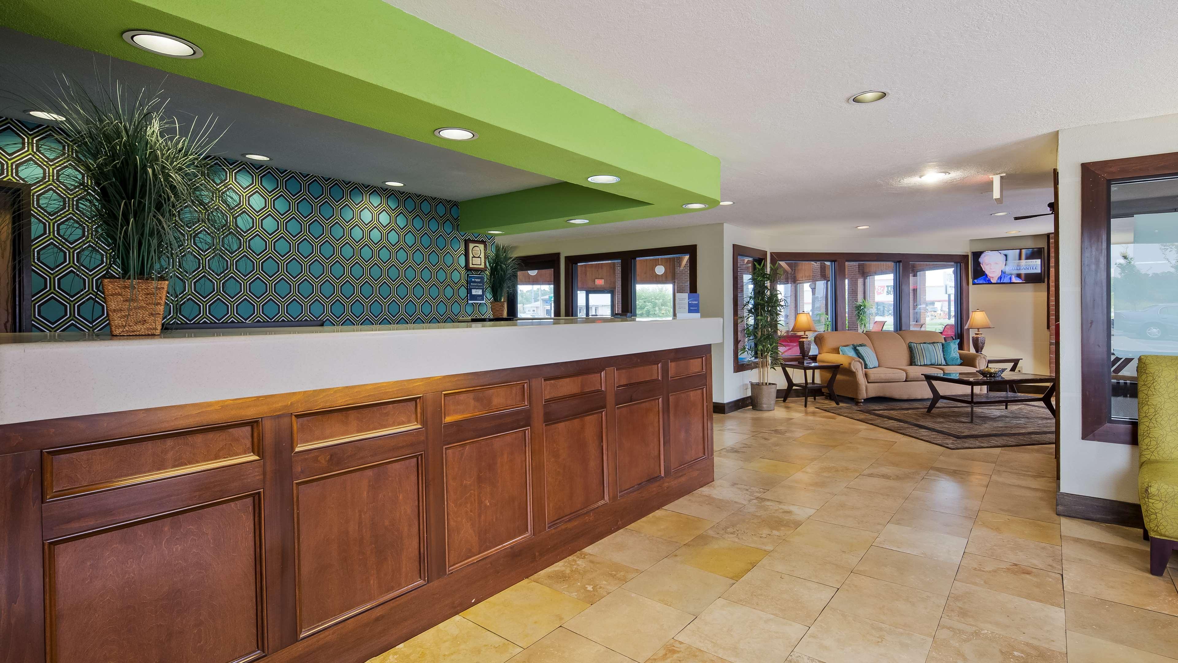 Best Western Norwalk Exterior photo