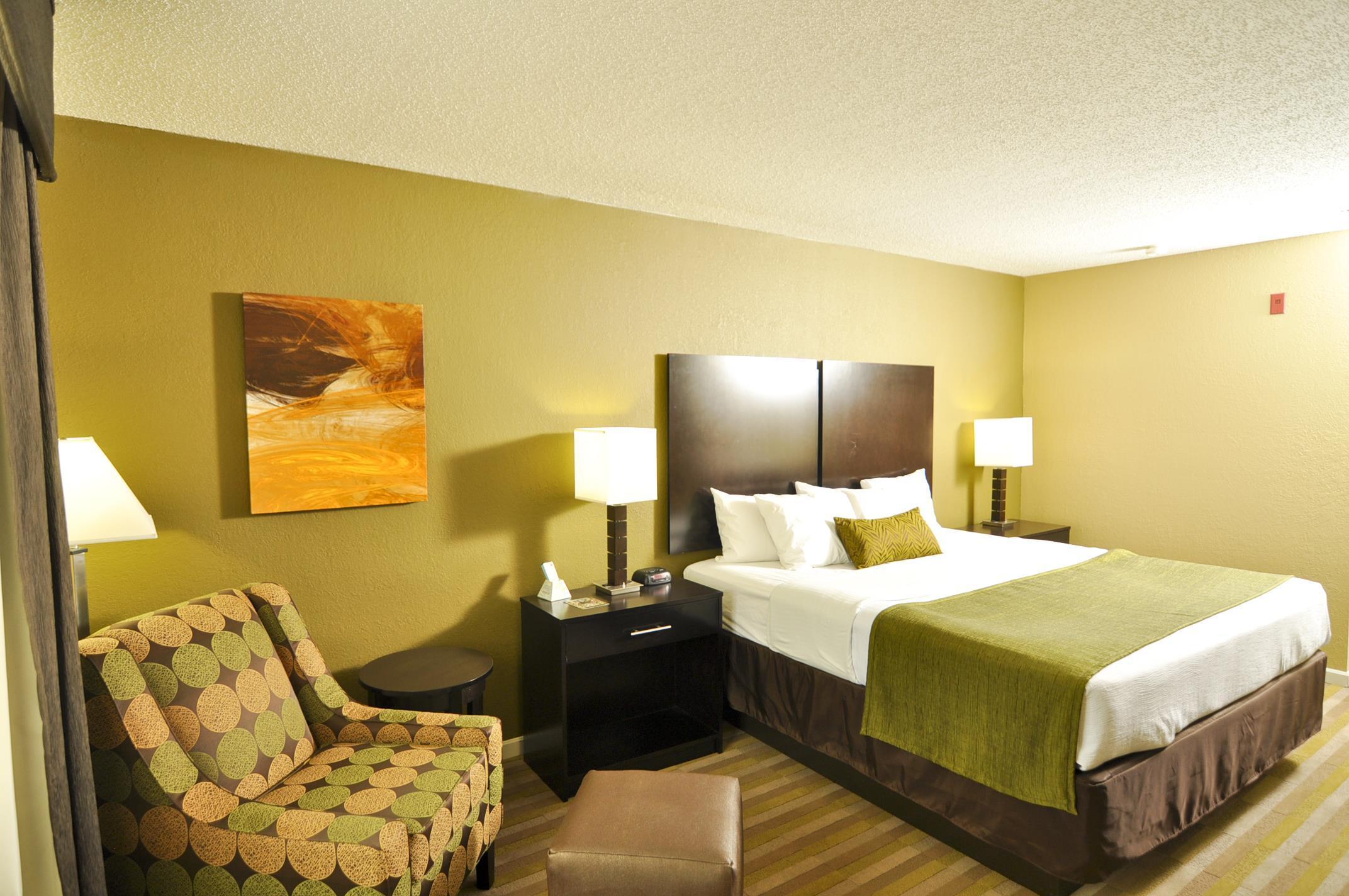 Best Western Norwalk Exterior photo
